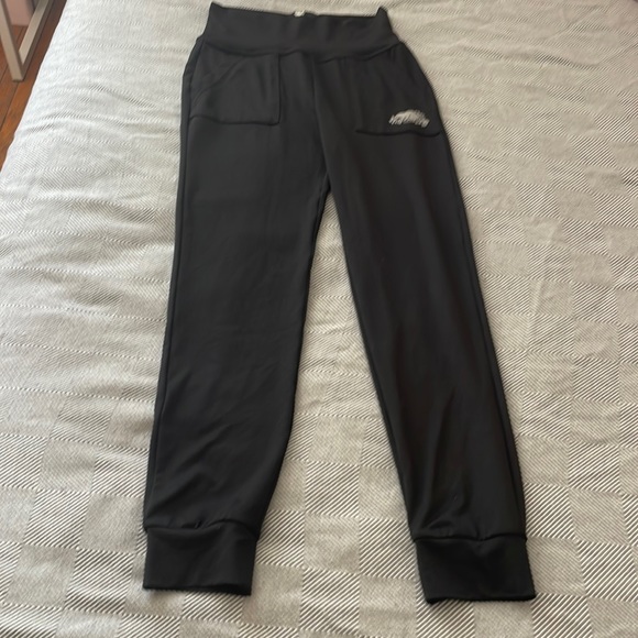 Roots kids joggers. Like new condition. - Picture 1 of 4